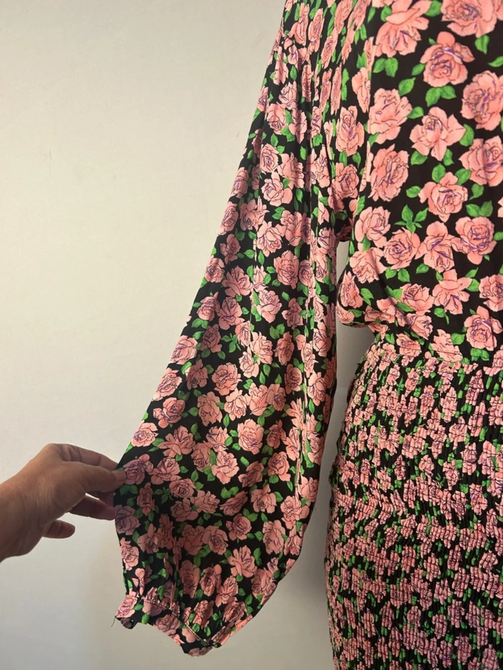 Zara Women’s Long Sleeve Floral Smocked Mini Dress Size Large - Picture 5 of 11